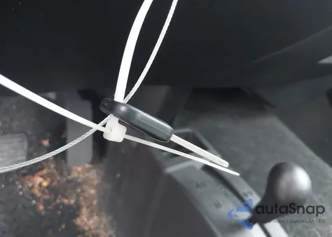 2017 Chevrolet Silverado 1500 Wt из США, поврежденный, VIN 1GCNKNEC7HZ311951